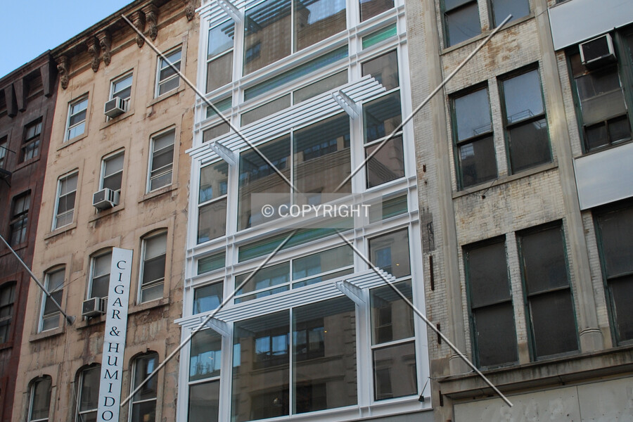 16 Warren Street
