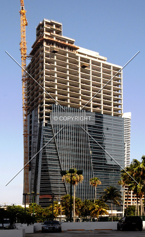 1450 Brickell by Jorge Molina