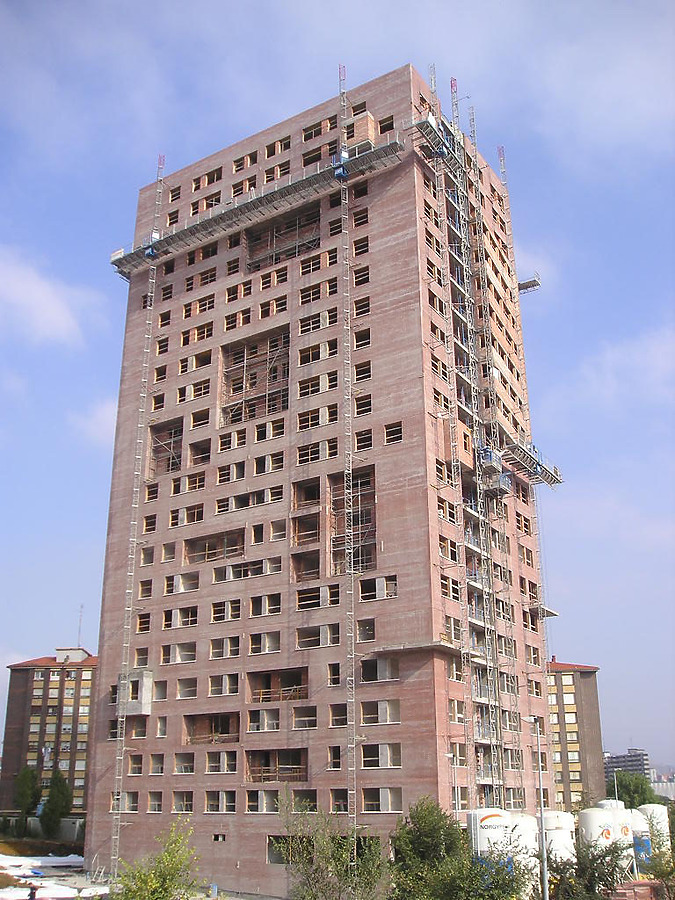 Torre IX by Mikel Allende