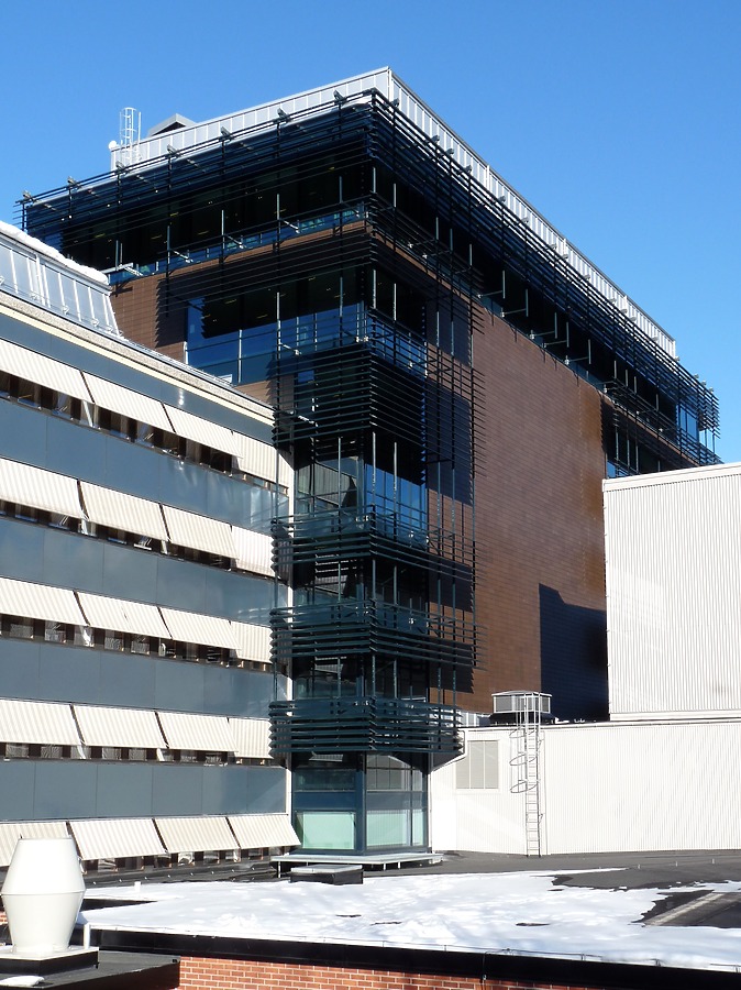 Södertälje stadshus by Robin Spetz