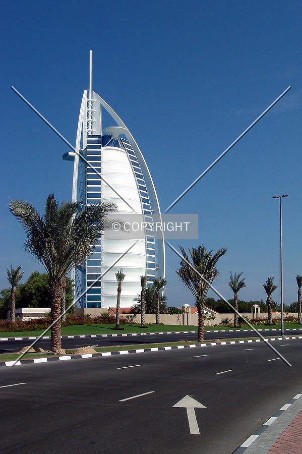 Burj Al Arab by Alexander Ulyanov