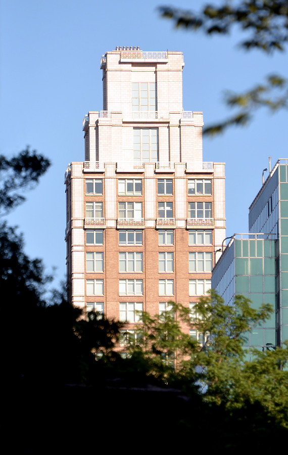 515 Park Avenue by John W. Cahill