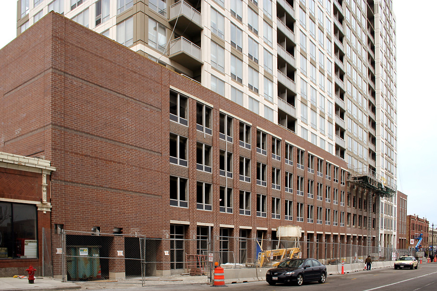 415 Premier Apartments by Daniel Kieckhefer