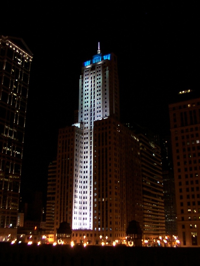LaSalle-Wacker Building by Daniel Kieckhefer