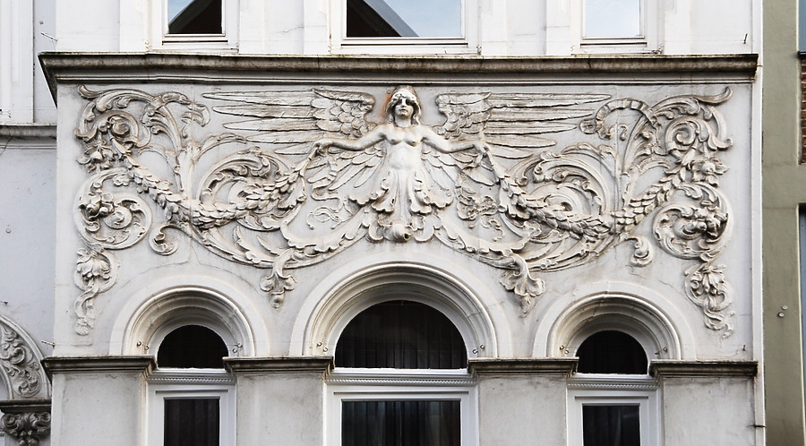 Holstenstraße 35 by Huopa