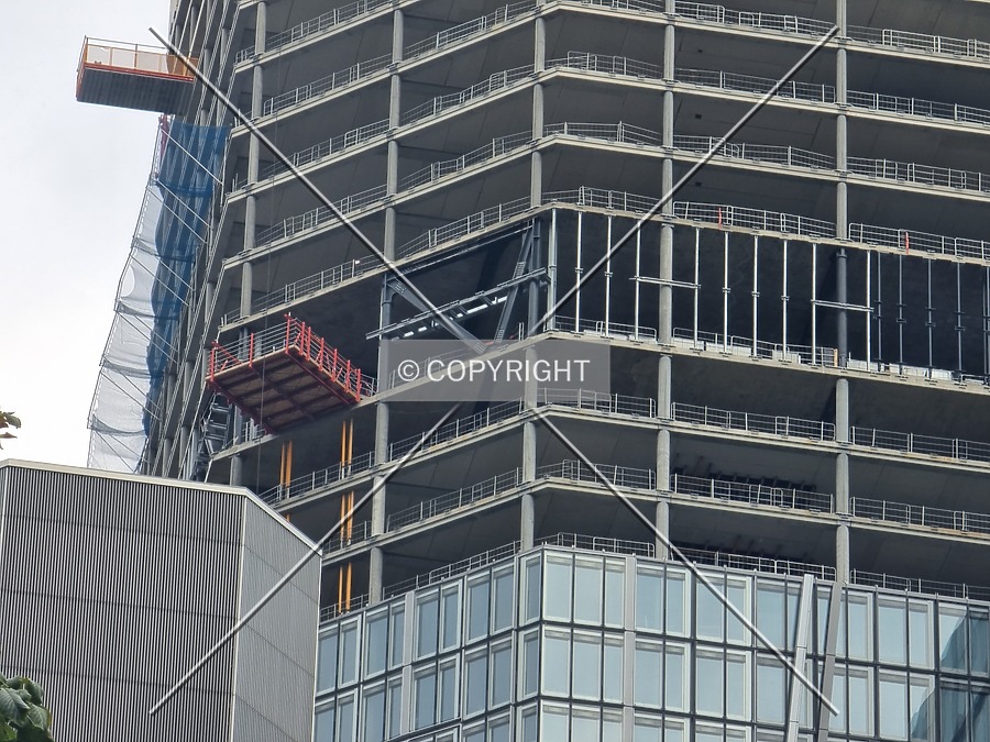 FOUR Frankfurt - Tower 1 by Nephilim
