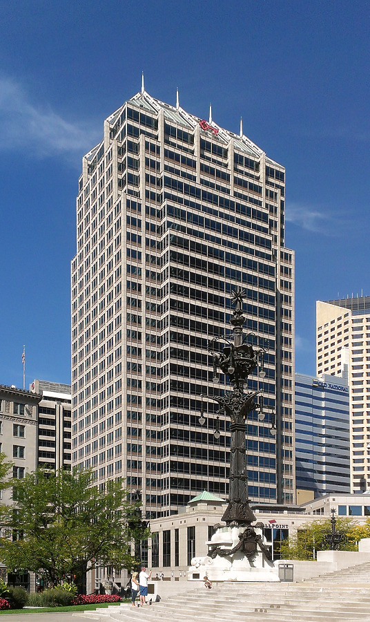 Market Tower by Ryan Hildebrand