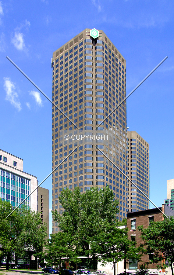 Le Complexe Desjardins, Tour Sud by Chris Patriarca