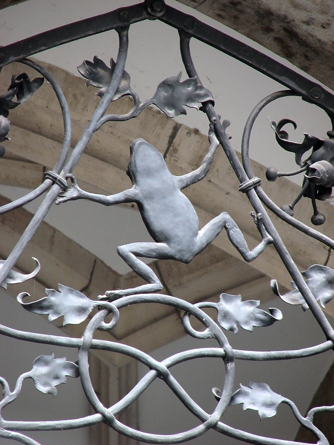 Neues Rathaus by Edoardo Marchetti