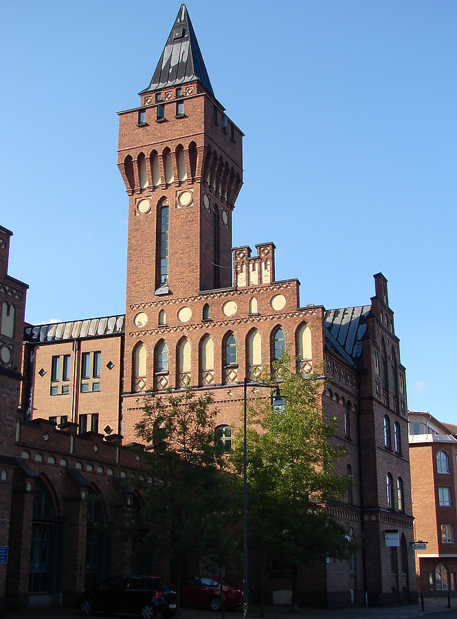 Gamla Brandstationen by Robin Spetz