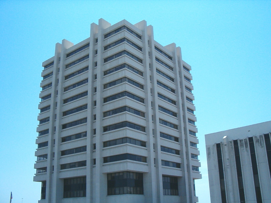 Baptist Medical Pavilion by Rodney Gunn
