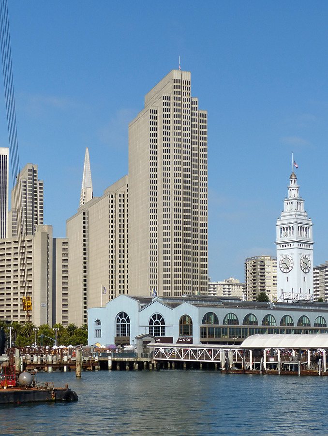 Four Embarcadero Center by Nate Lindsey