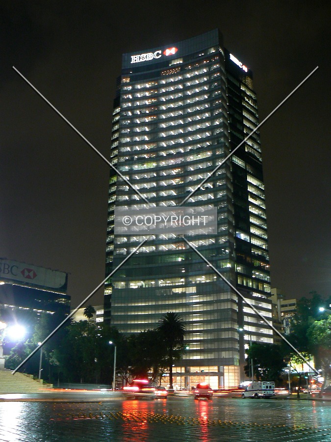 Torre HSBC by Luis Ibáñez