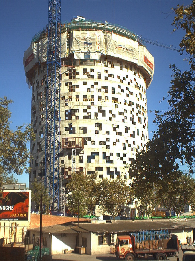 Torre Glòries by David Guija