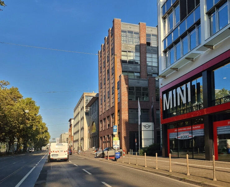 Hanauer Landstraße 184