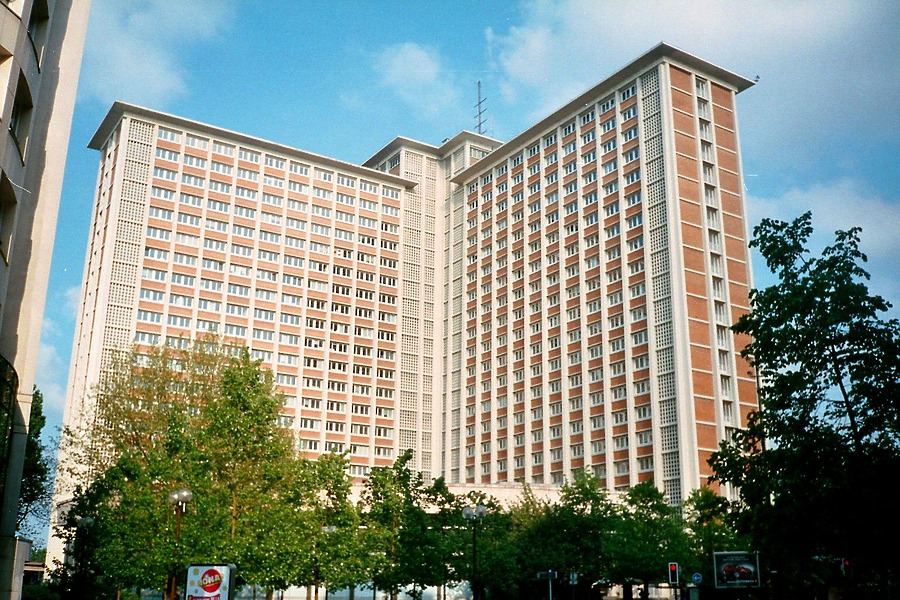 Tour de la Cité Administrative by Stéphane Ducrocq