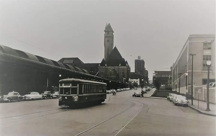 Saint Louis Union Station by Joe Theanimal