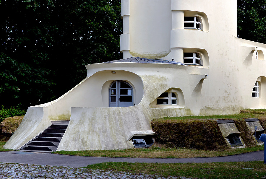 Einsteinturm by John W. Cahill