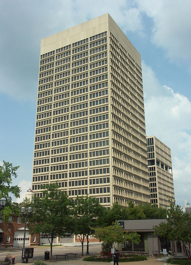 Pierre Laclede Center II by Nate Lindsey