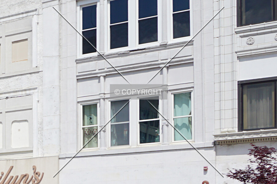 109 East Park Central Square
