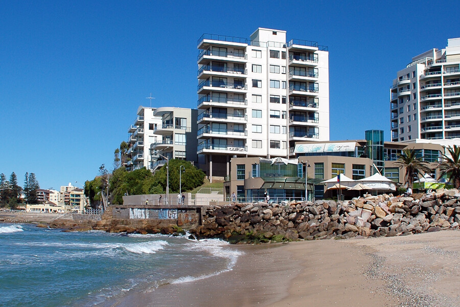 Jacqueline Apartments