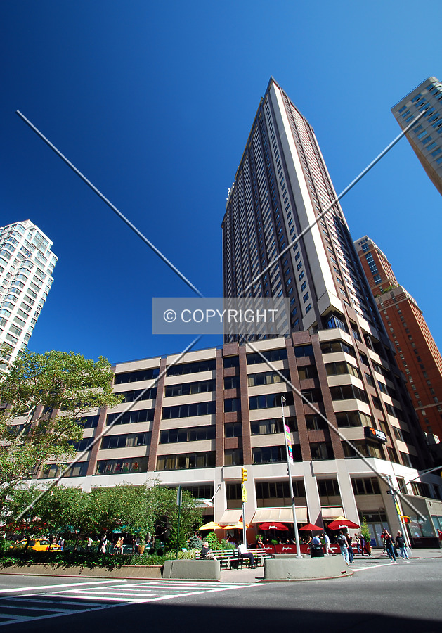 One Lincoln Plaza Apartments by Royce Douglas