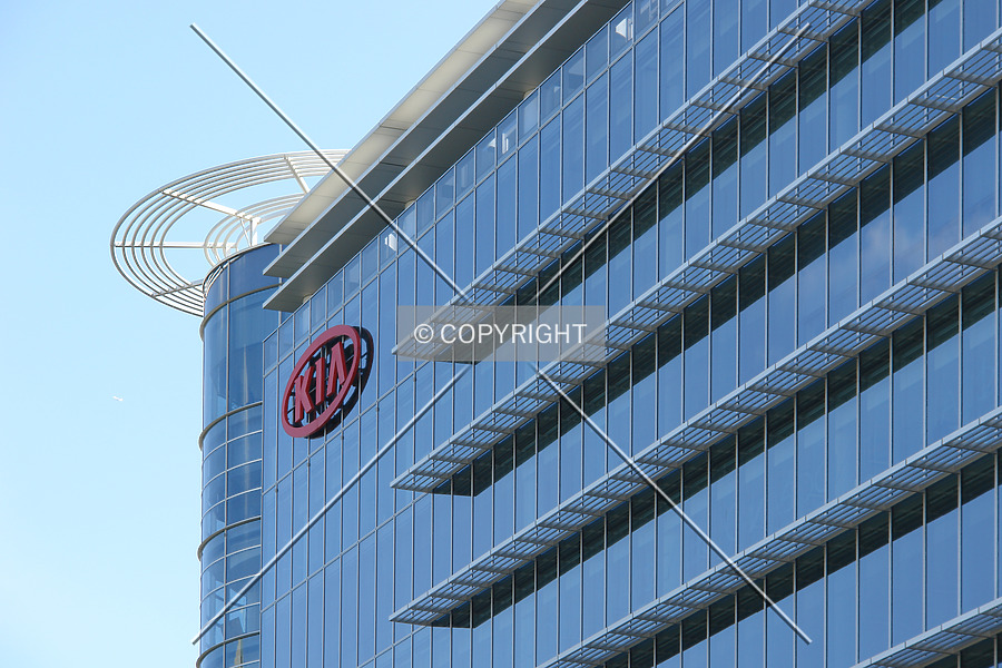 Kia Motors European Headquarters & Design Center by Nephilim