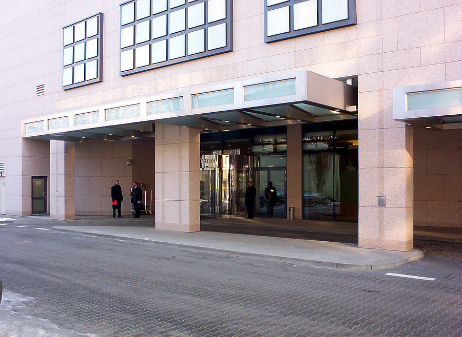 The Westin Warsaw by Pavel Toczynski