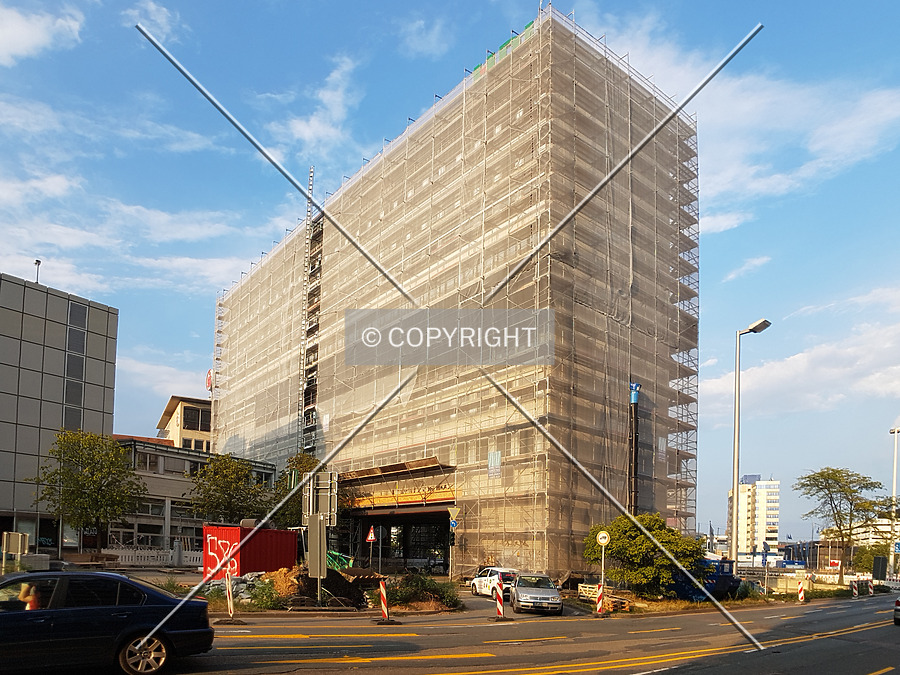 Neumarkt 15 by Nephilim