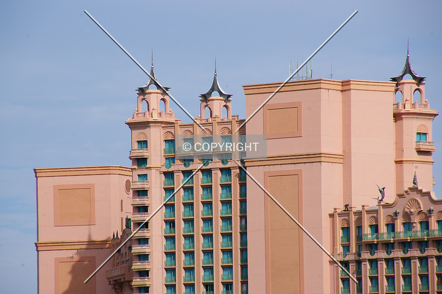 Atlantis Royal Tower East by Nephilim