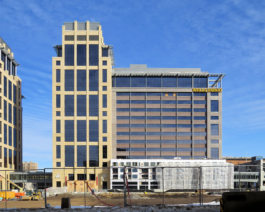 Wells Fargo 600 Tower by James Peacock