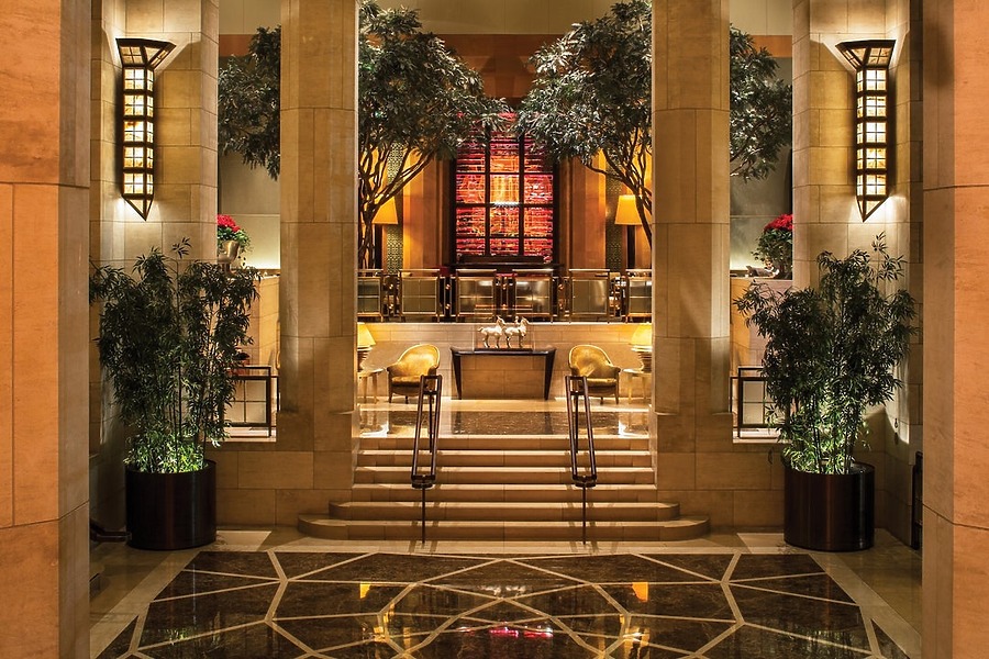 Four Seasons Hotel by Four Seasons