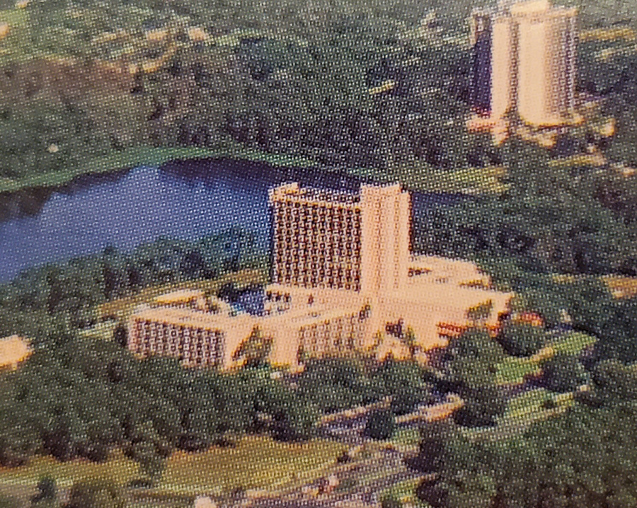 Grosvenor Resort by Richard Stockton