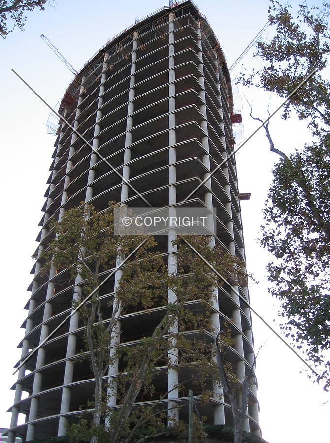 Torre Repsol YPF by Maximiliano Buono