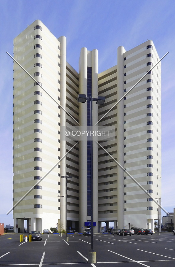 Atlantis by Chris Patriarca