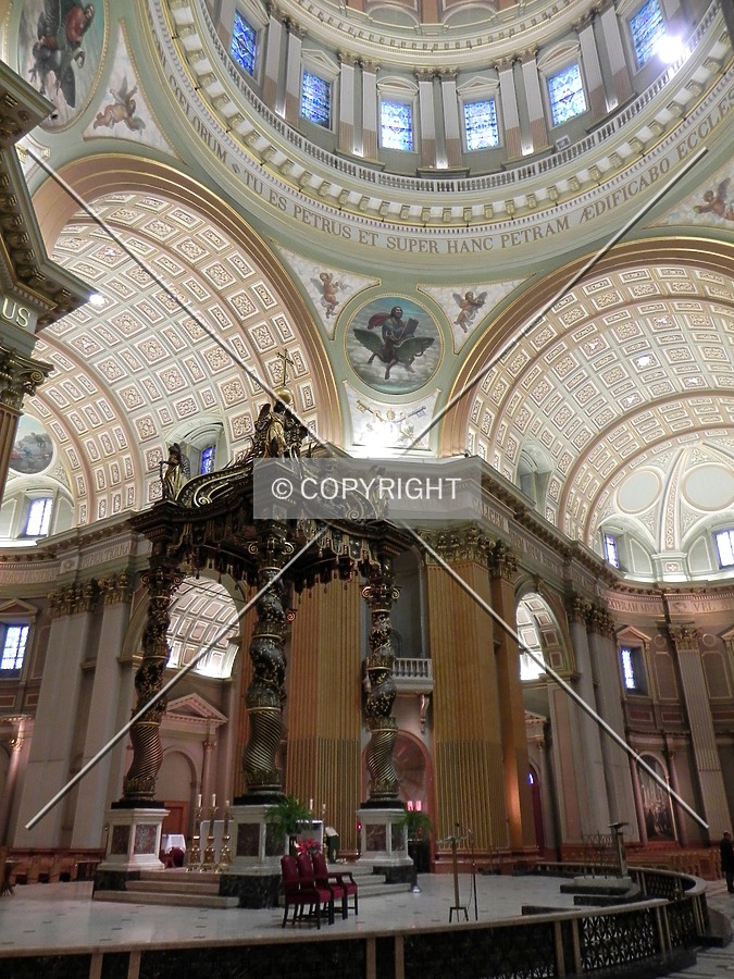 Cathédrale MarieReine du Monde Photo 655988220 Stock Image SKYDB