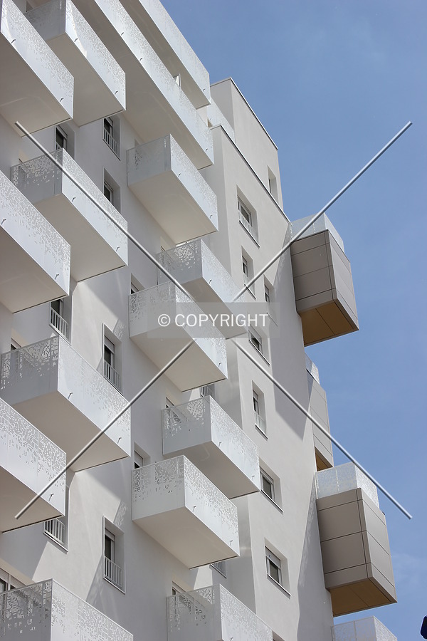 Urbania by Florian Barbier