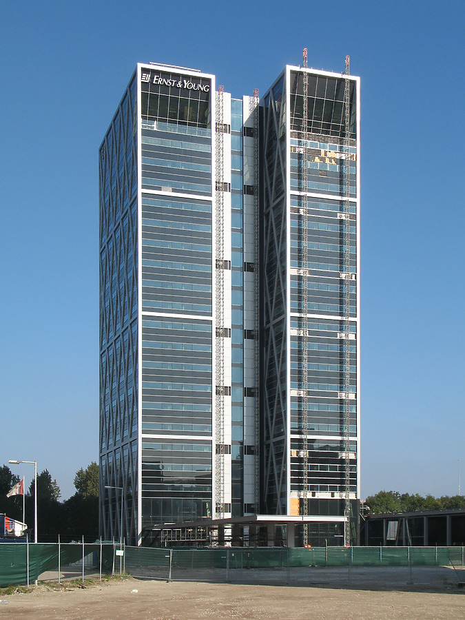 Ernst & Young by Michiel van Dijk