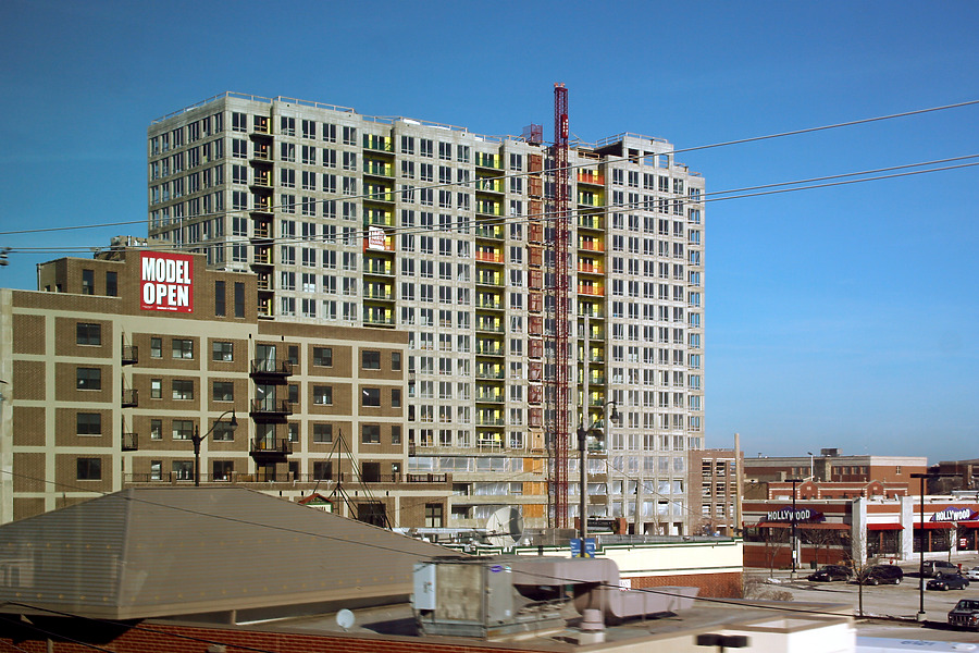 415 Premier Apartments by Daniel Kieckhefer