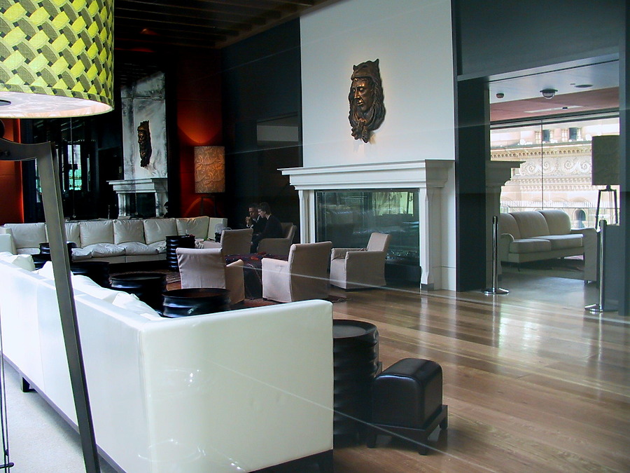 Hilton Sydney by John Bek