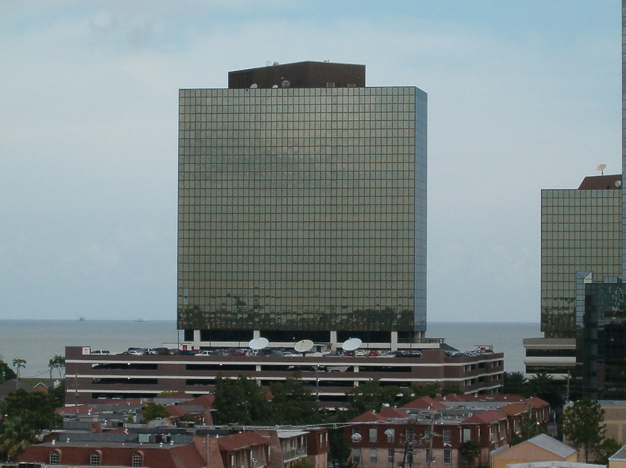 Two Lakeway Center by Rodney Gunn