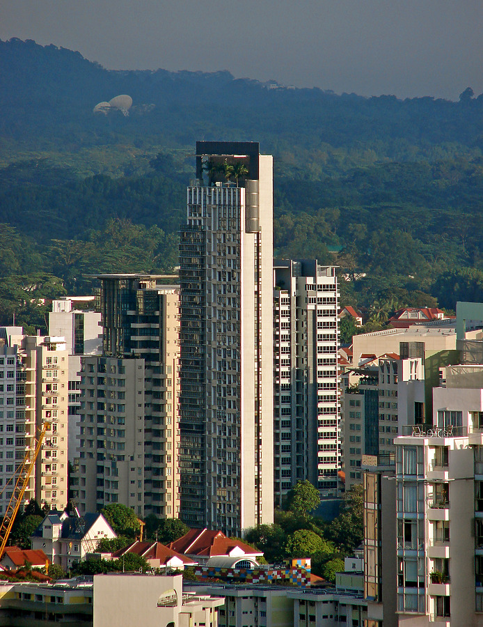 1 Moulmein Rise by Horst Kiechle