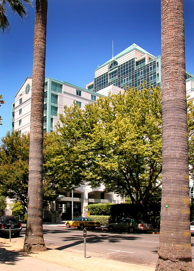 hyatt-regency-sacramento-photo-659-316-620-stock-image-skydb