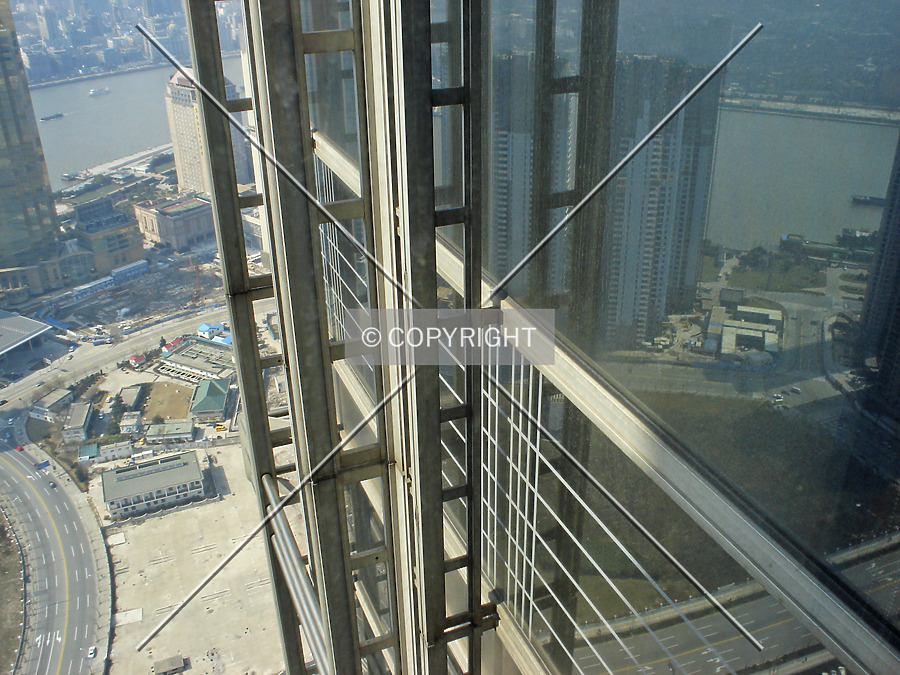 Jin Mao Tower by Nephilim