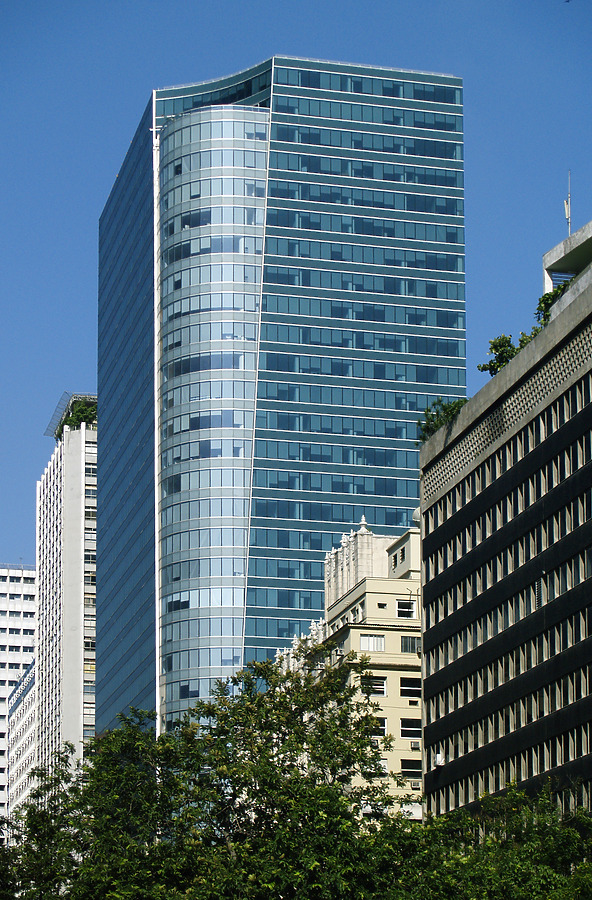 Torre Almirante by Cesar Serrano