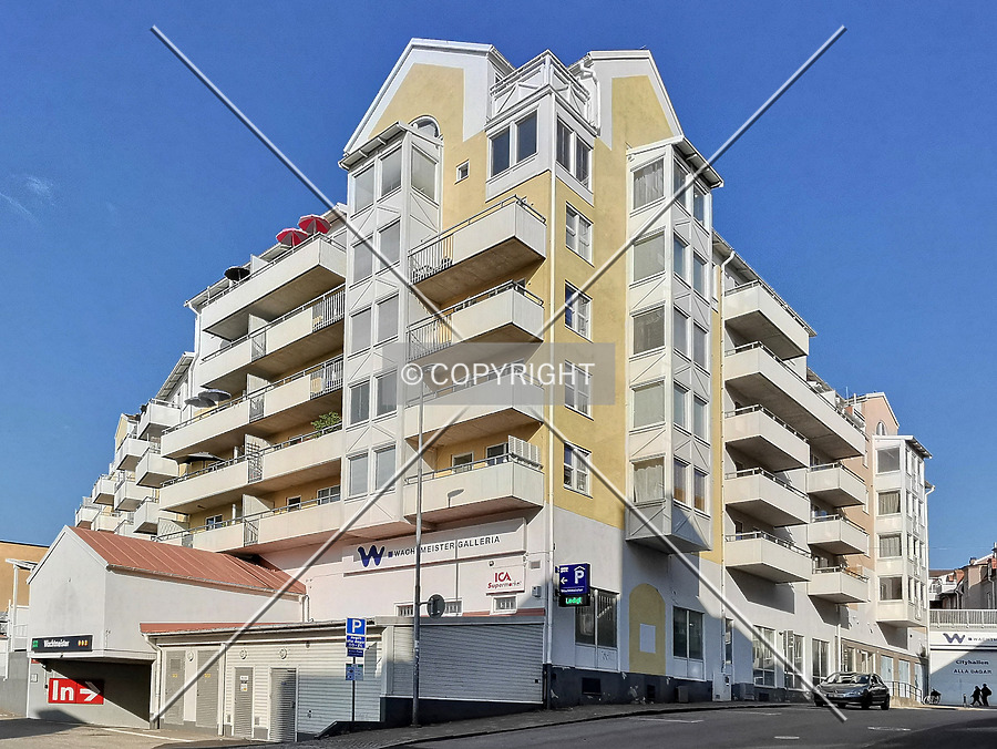 Arklimästaregatan 46 by Robin Spetz