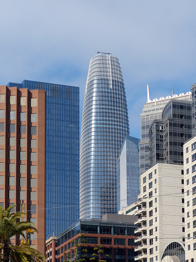 Salesforce Tower by Nate Lindsey