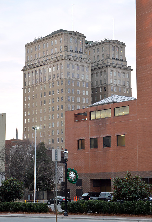 Nissen Building by John W. Cahill