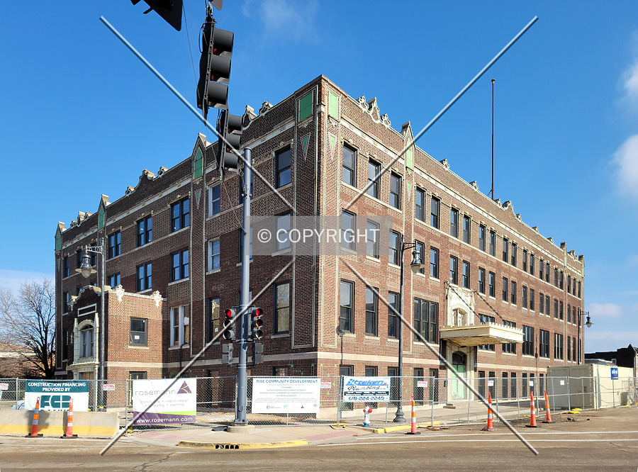 Edison Avenue Apartments by Ryan Hildebrand