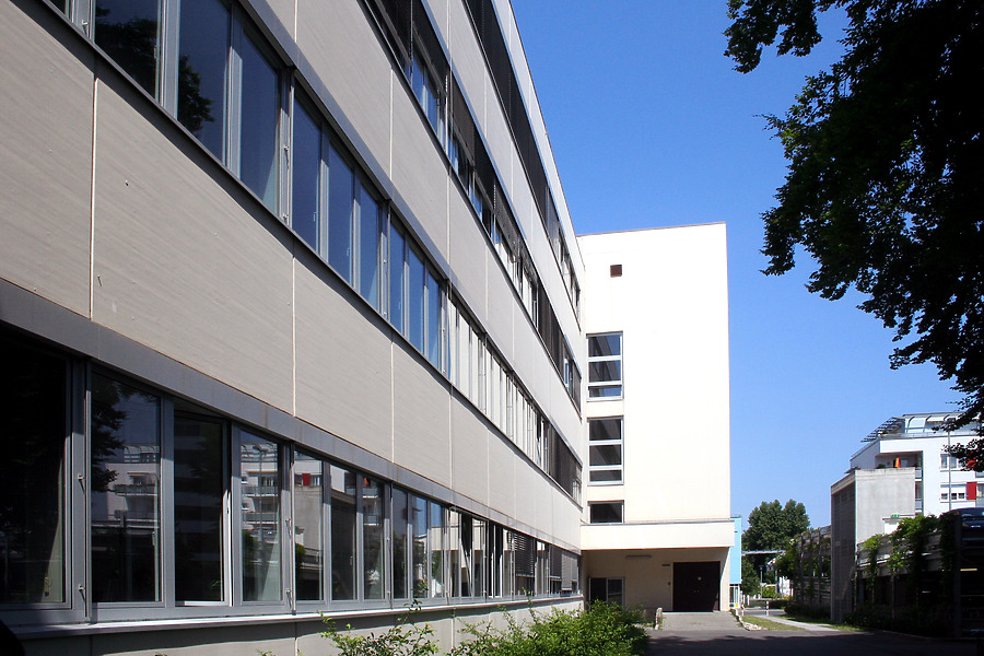 TIZ Technologie- und Innovationszentrum Darmstadt by Daniel Kieckhefer